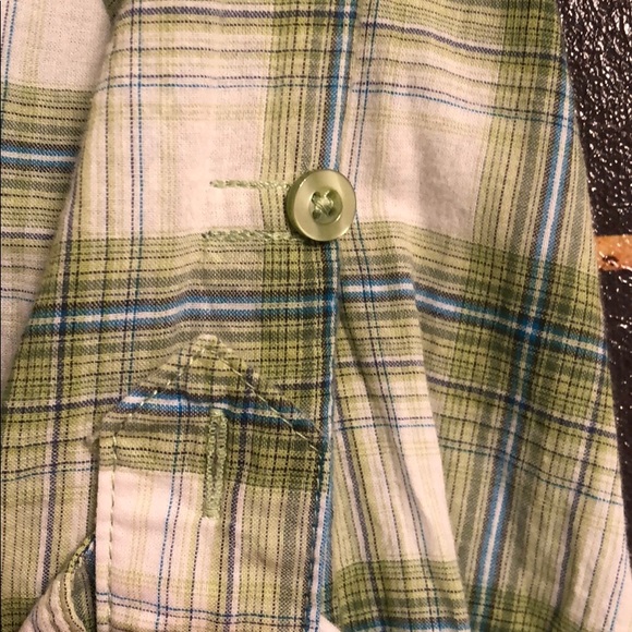 💐Green White Plaid Empire Button Down Shirt - Picture 2 of 5